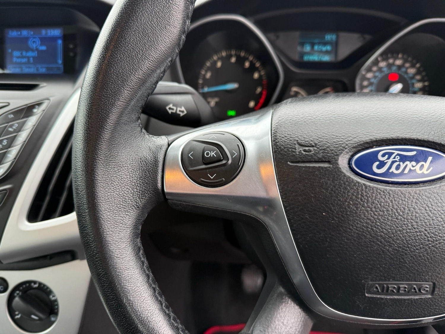 Used Ford Focus 2012 for sale - 77291432: Photo 38