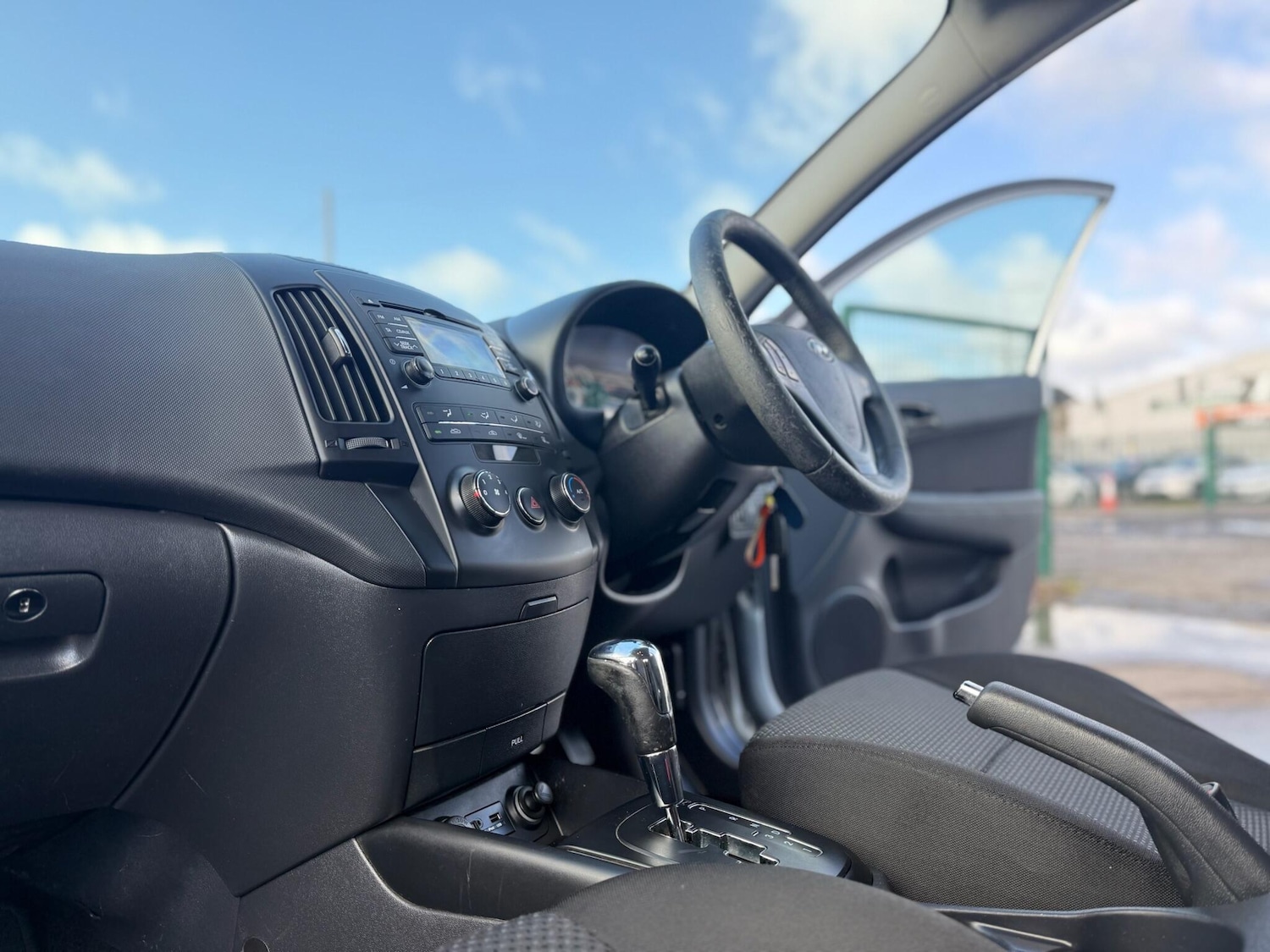 Used Hyundai i30 2011 for sale - 77909400: Photo 24