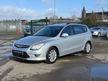 Used Hyundai i30 2011 for sale - 77909400: Photo