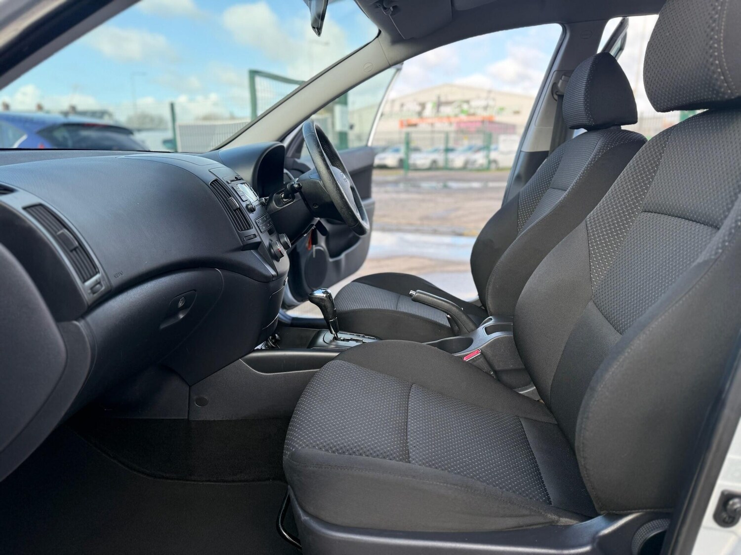 Used Hyundai i30 2011 for sale - 77909400: Photo 65