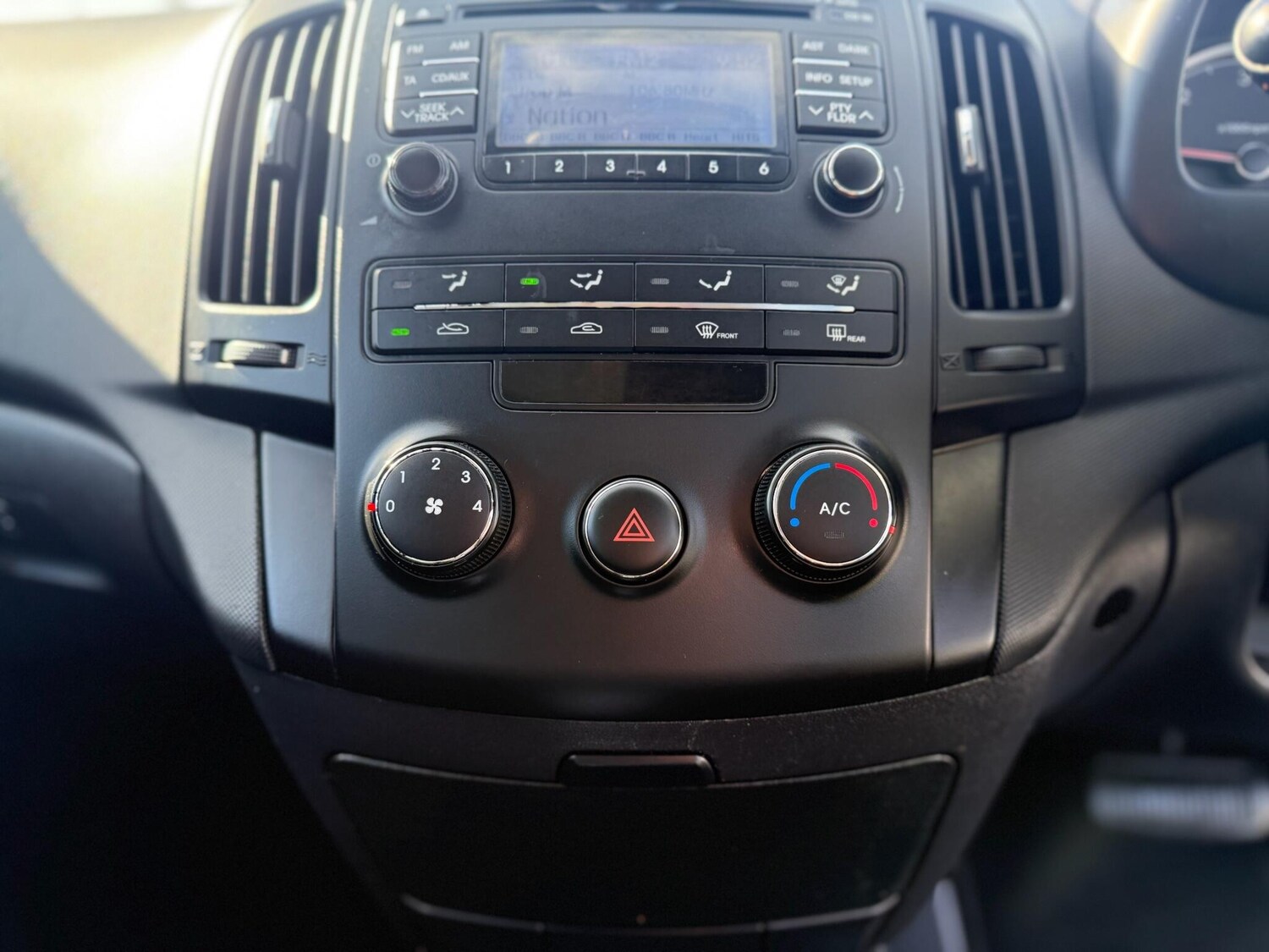 Used Hyundai i30 2011 for sale - 77909400: Photo 71