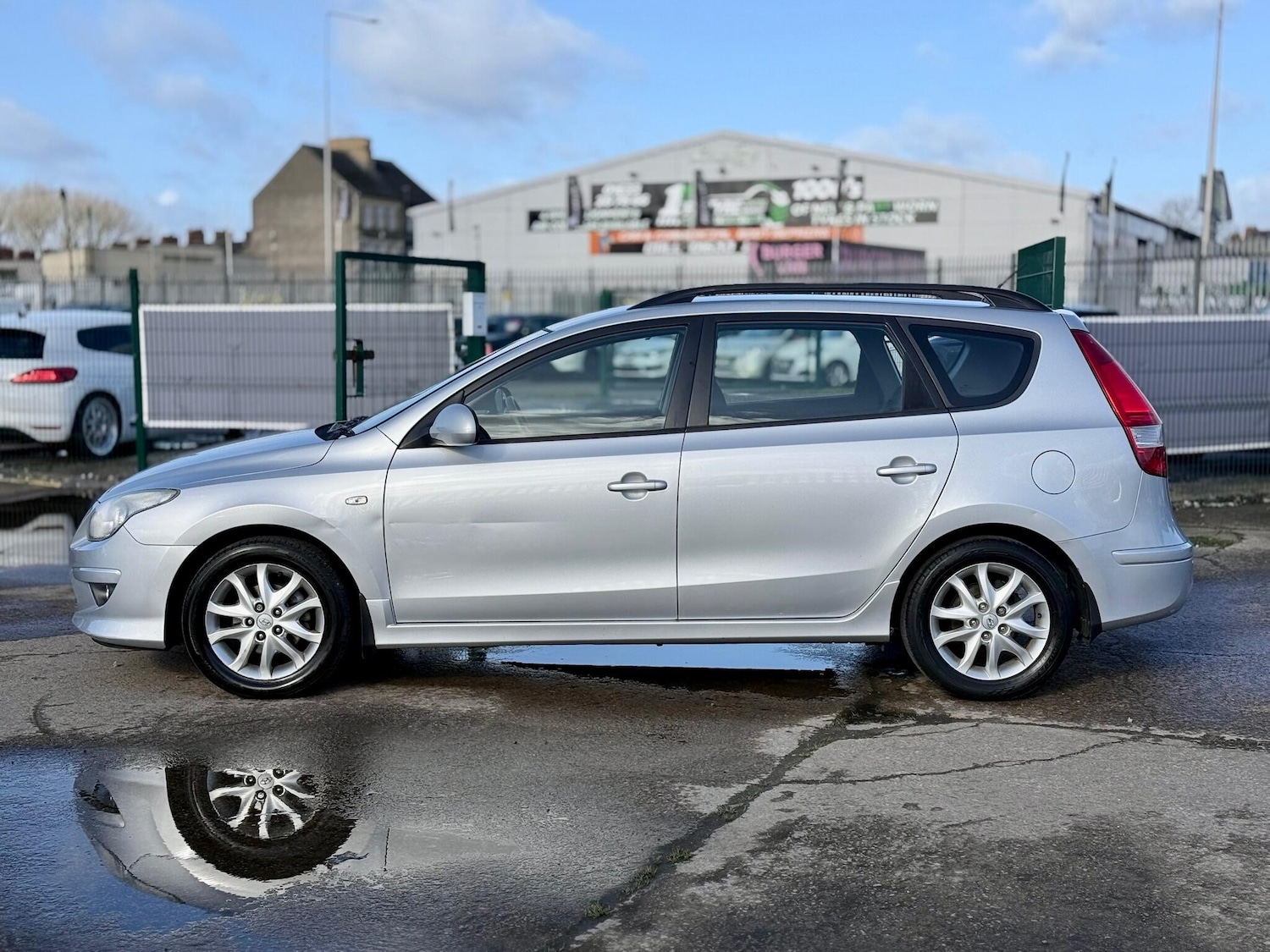 Used Hyundai i30 2011 for sale - 77909400: Photo 9