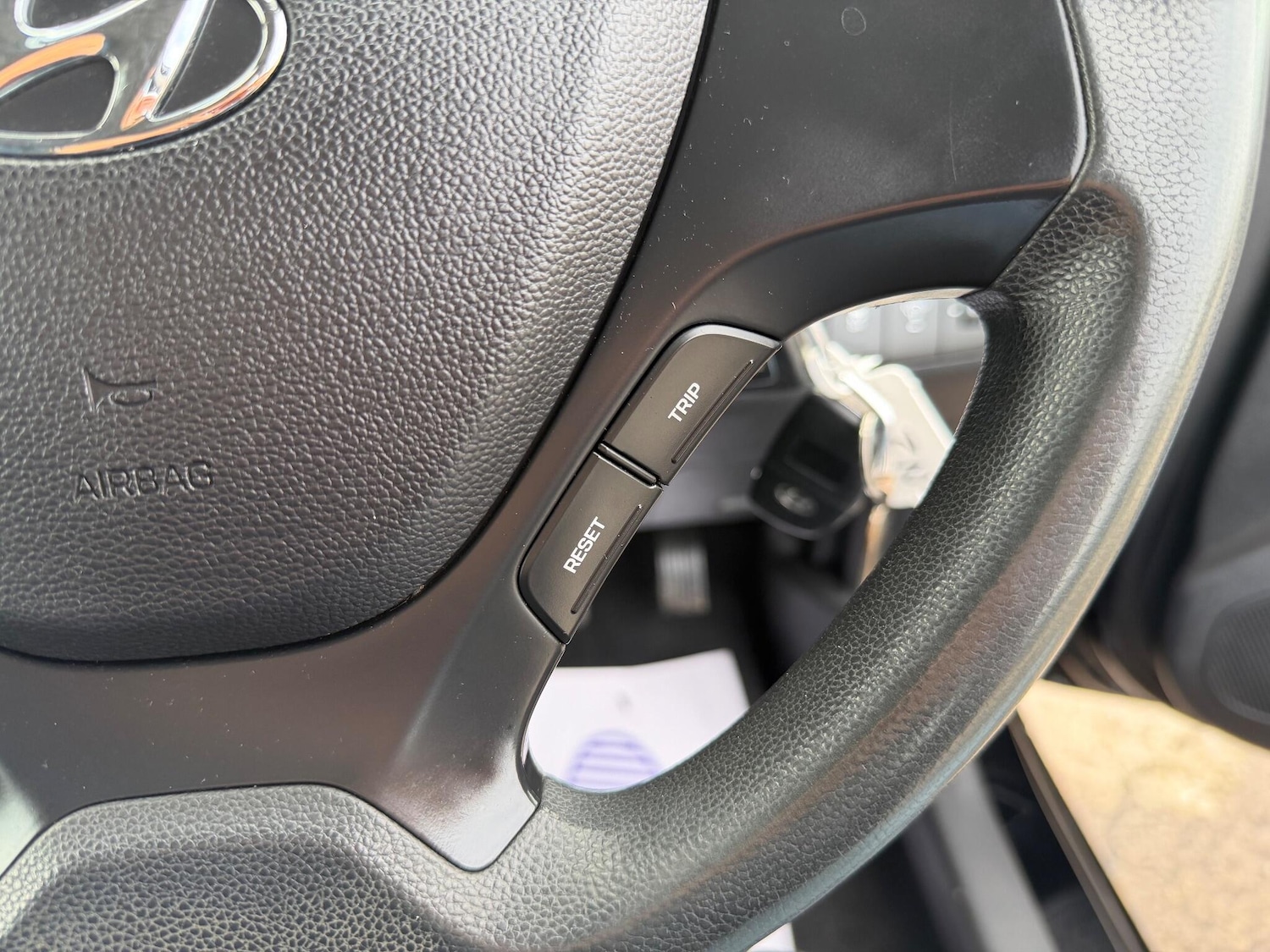 Used Hyundai i10 2014 for sale - 77060187: Photo 29