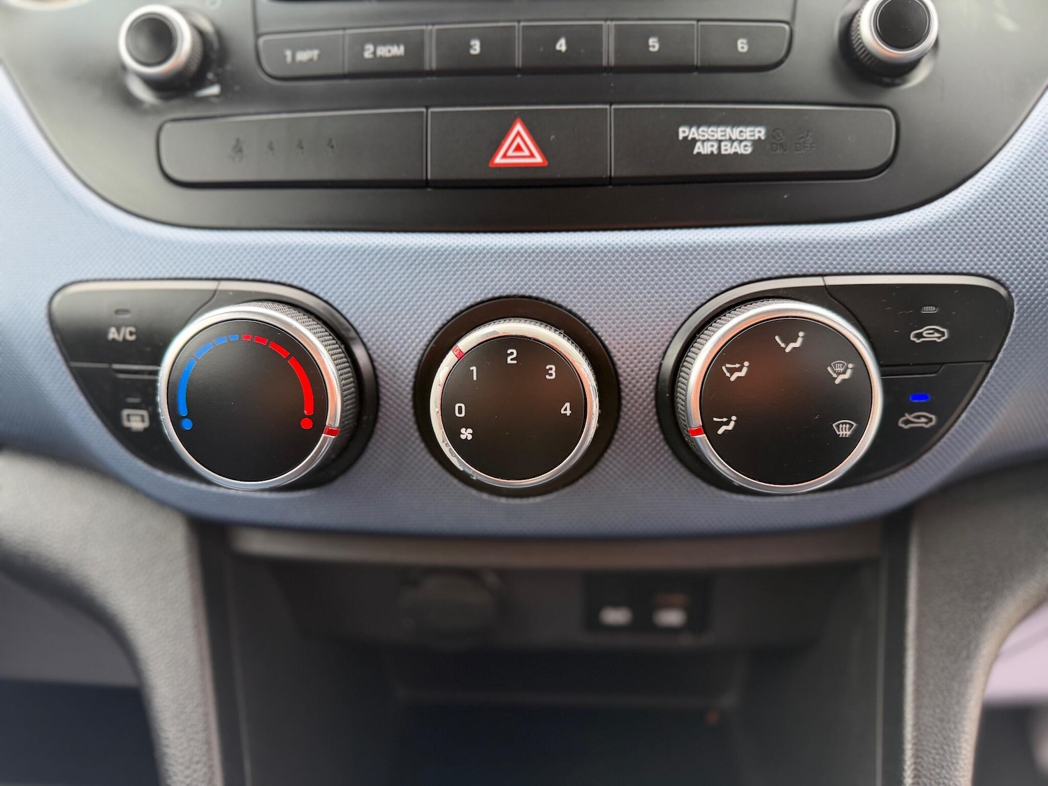 Used Hyundai i10 2014 for sale - 77060187: Photo 39