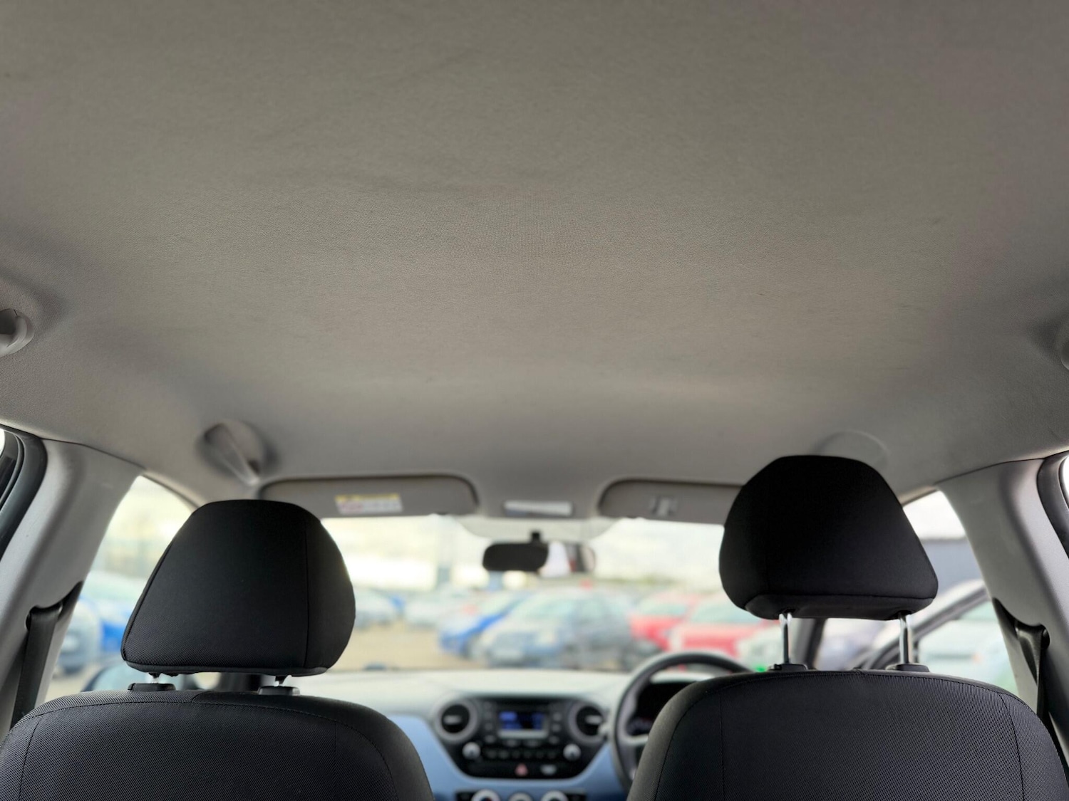 Used Hyundai i10 2014 for sale - 77060187: Photo 54