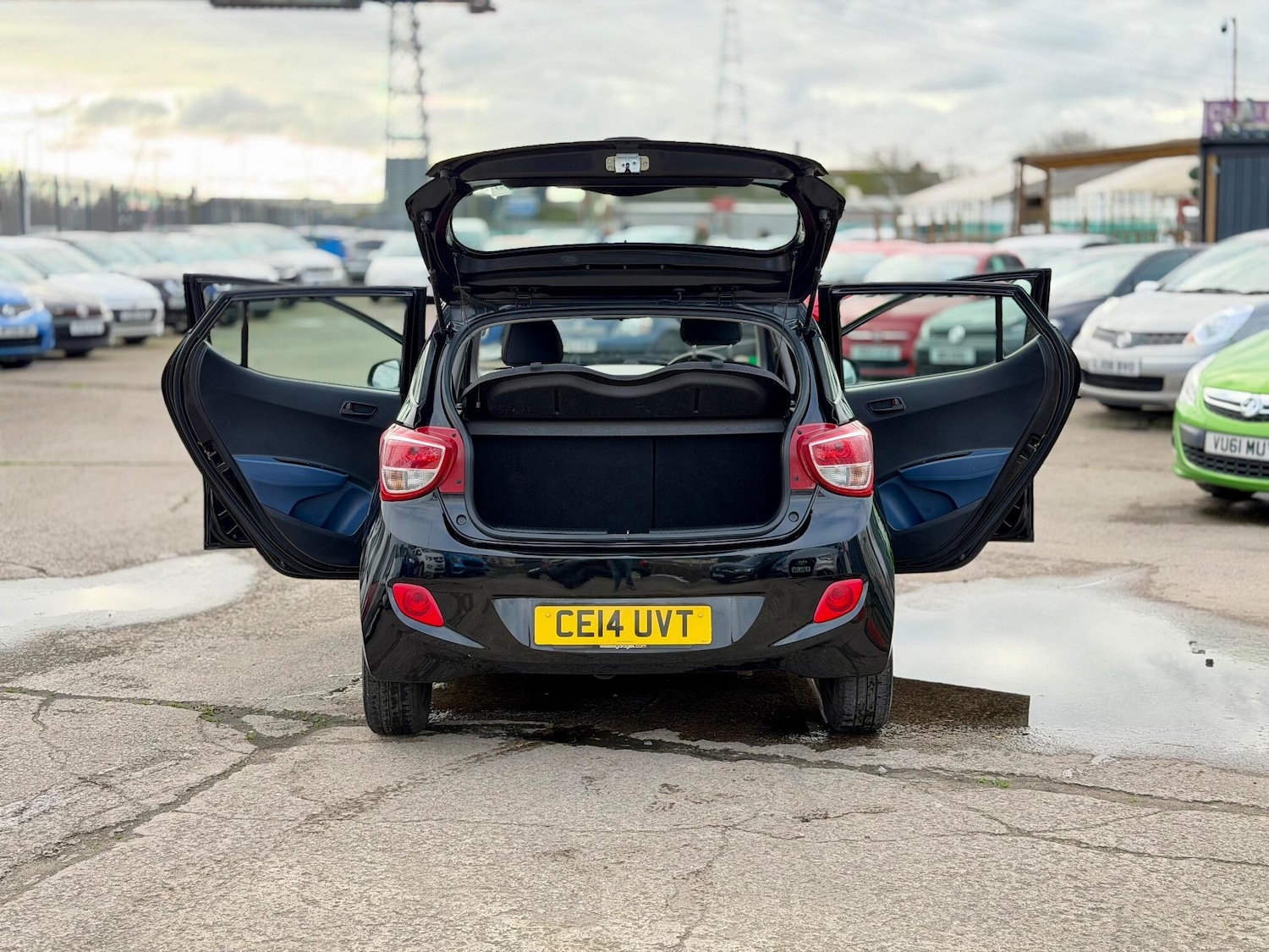 Used Hyundai i10 2014 for sale - 77060187: Photo 72