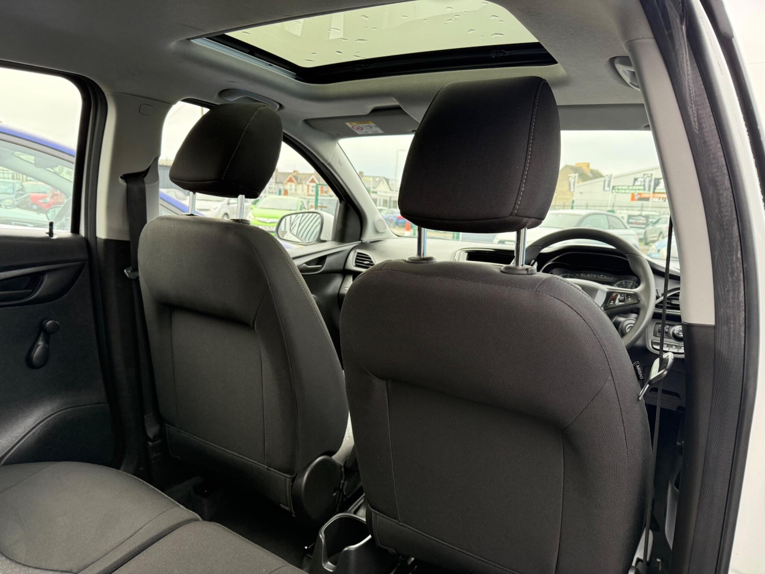 Used Vauxhall Viva 2016 for sale - 77057363: Photo 33