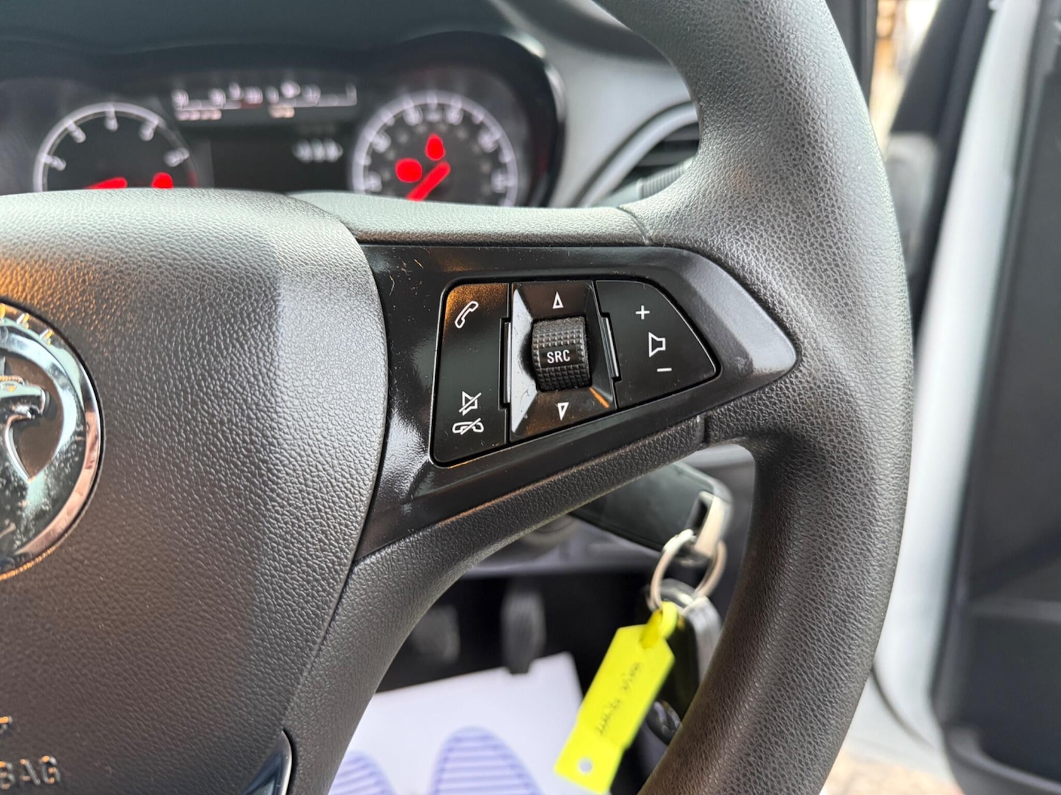 Used Vauxhall Viva 2016 for sale - 77057363: Photo 35