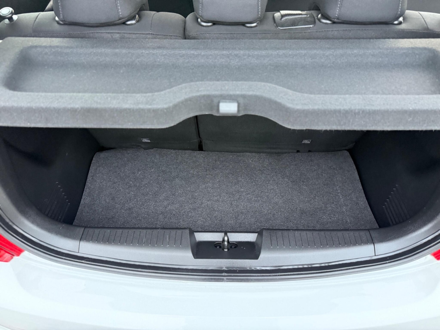 Used Vauxhall Viva 2016 for sale - 77057363: Photo 54