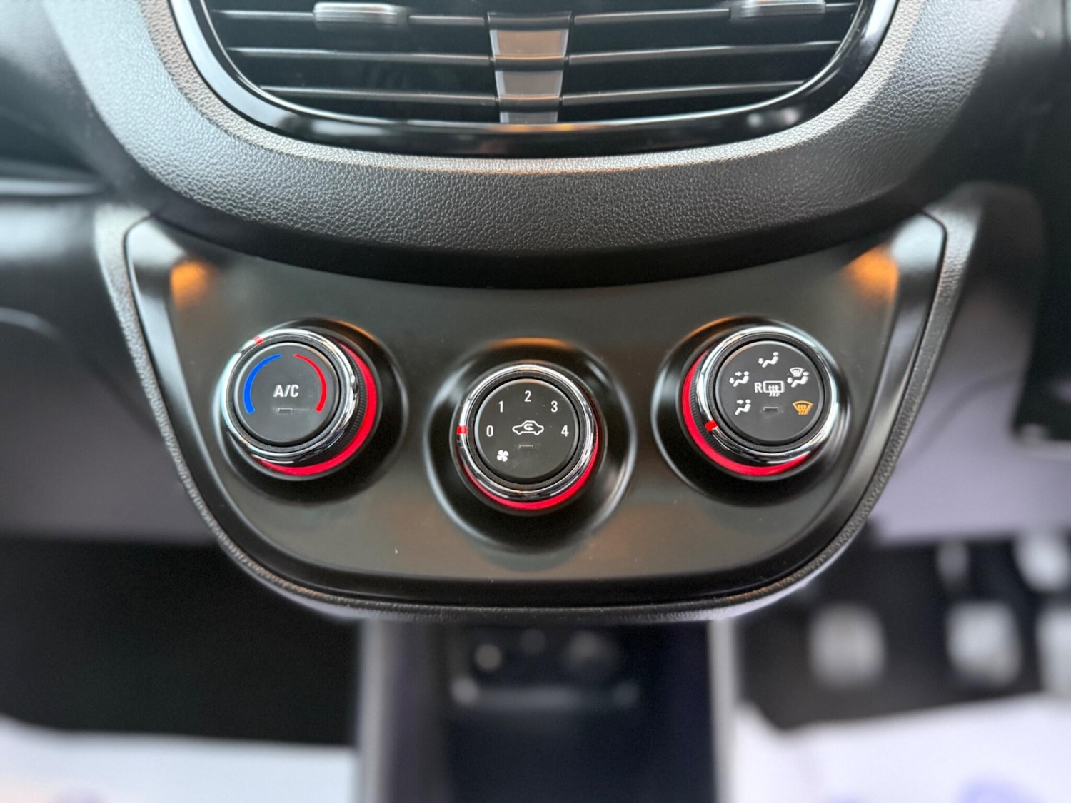 Used Vauxhall Viva 2016 for sale - 77057363: Photo 73