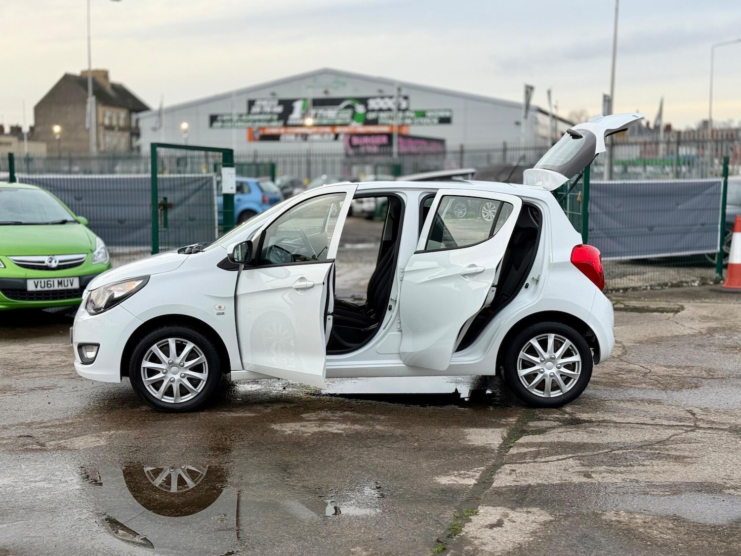 Used Vauxhall Viva 2016 for sale - 77057363: Photo 8