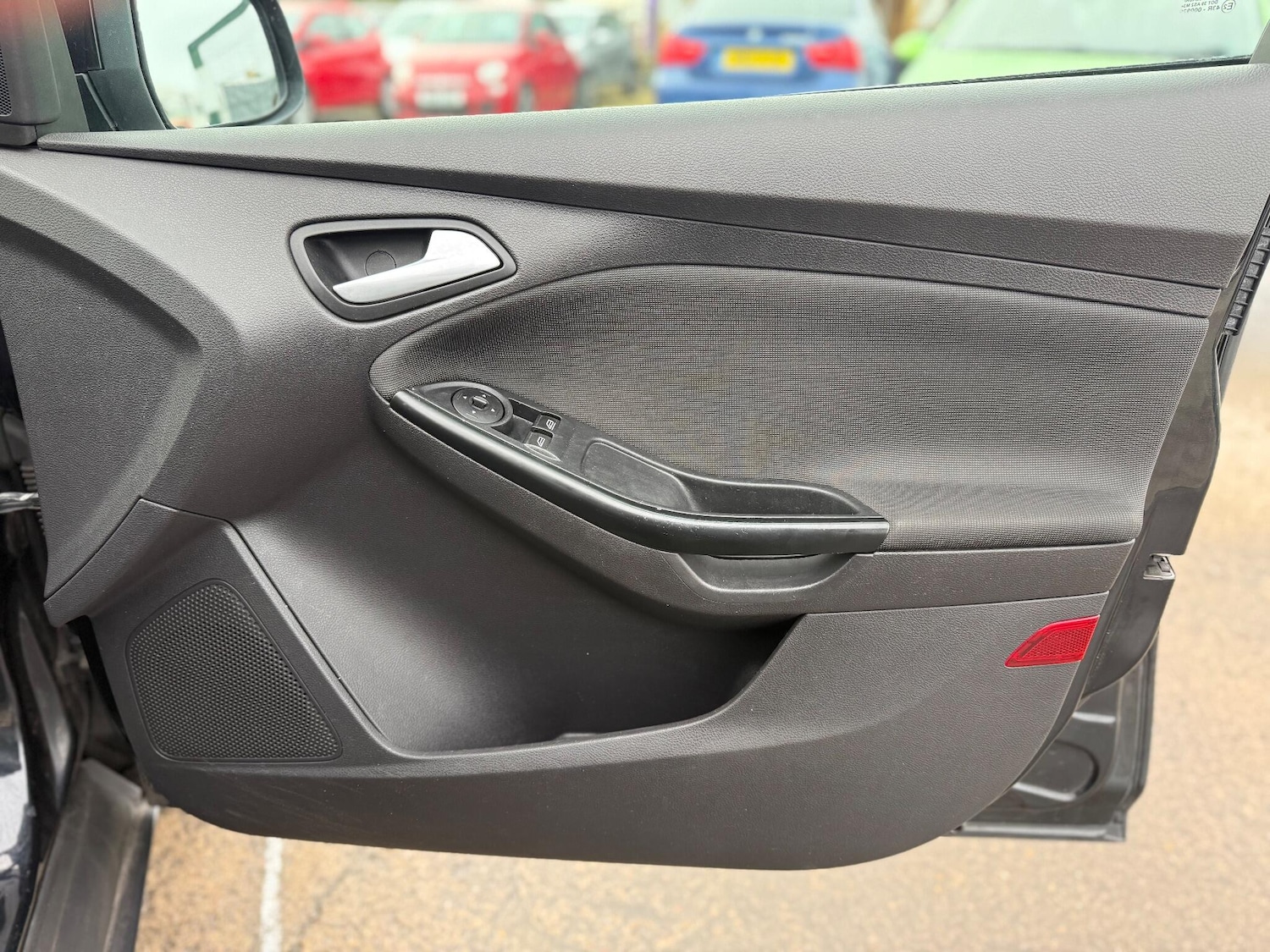 Used Ford Focus 2012 for sale - 76613084: Photo 18