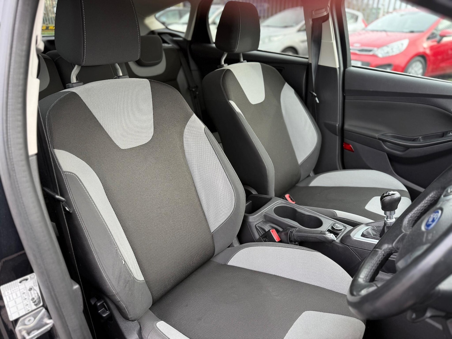 Used Ford Focus 2012 for sale - 76613084: Photo 25