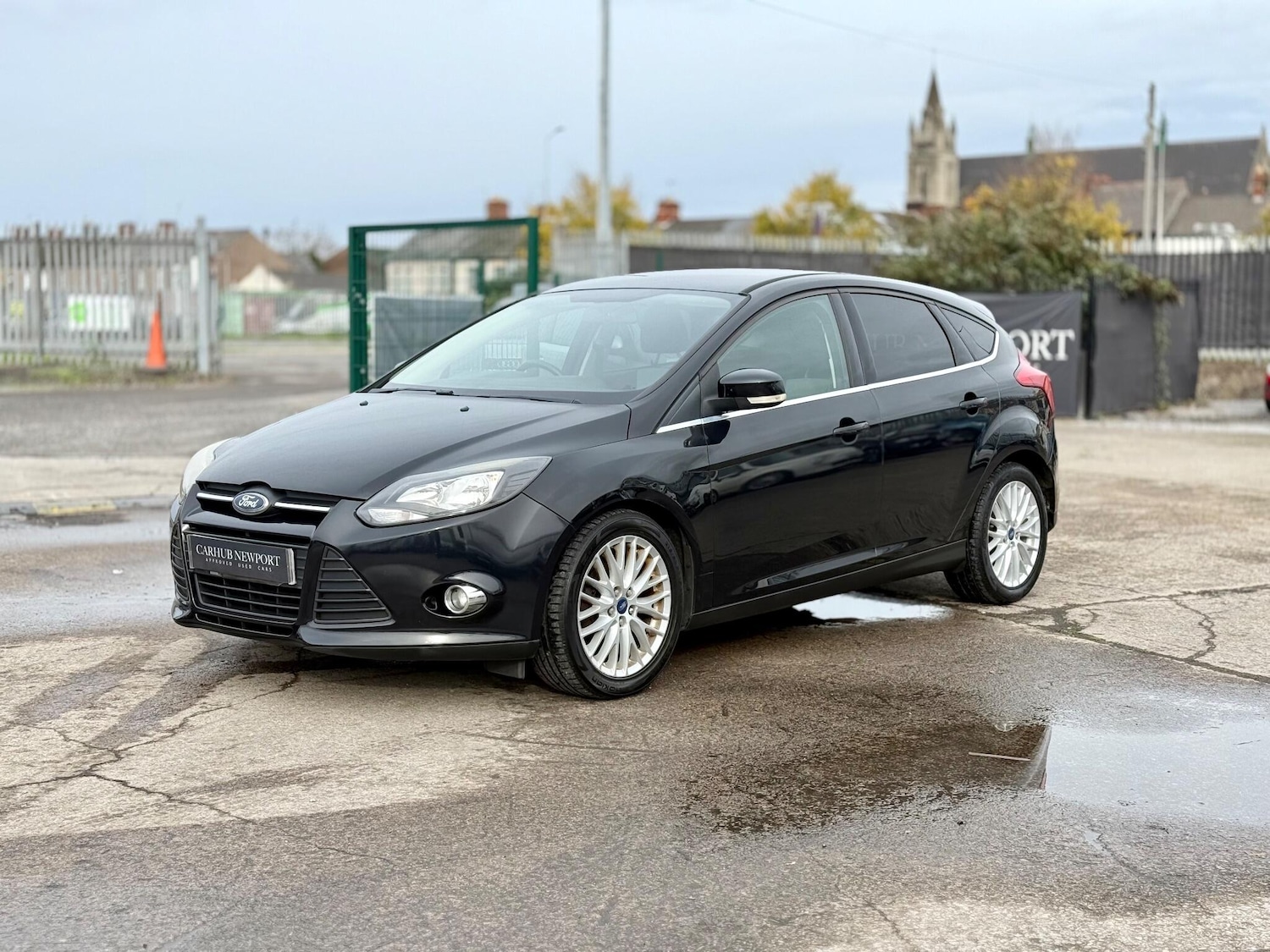 Used Ford Focus 2012 for sale - 76613084: Photo 4