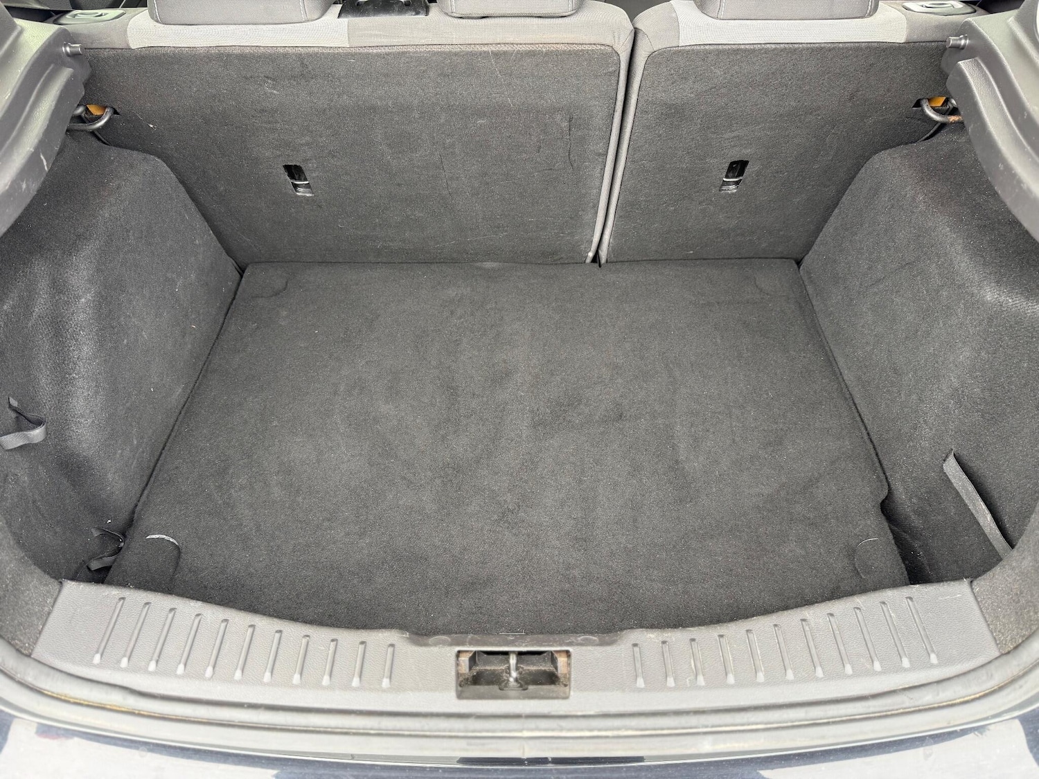 Used Ford Focus 2012 for sale - 76613084: Photo 50