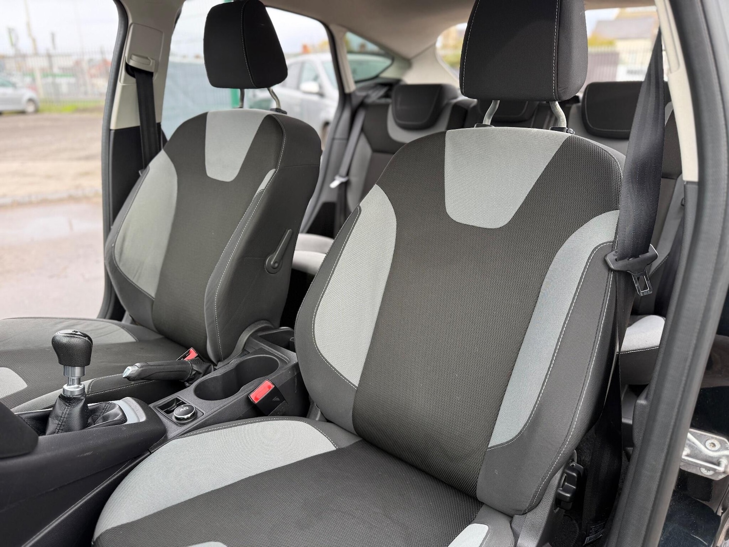 Used Ford Focus 2012 for sale - 76613084: Photo 60