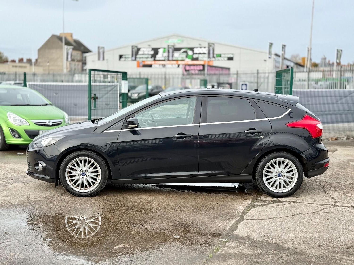 Used Ford Focus 2012 for sale - 76613084: Photo 7