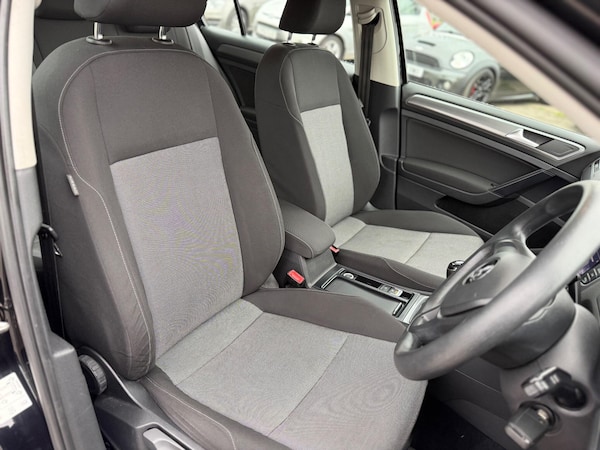 Used Volkswagen Golf 2013 for sale - 76109124: Photo 28