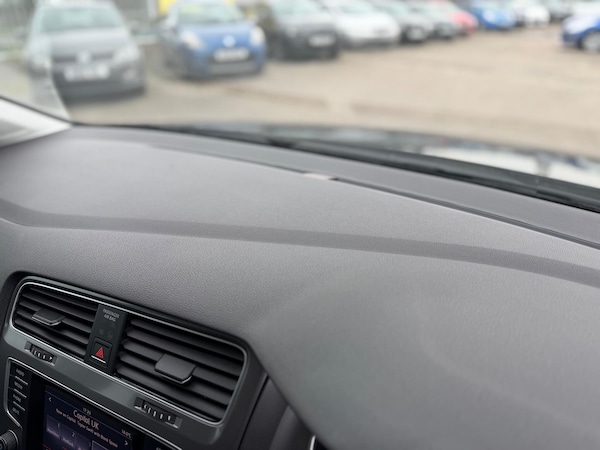 Used Volkswagen Golf 2013 for sale - 76109124: Photo 39