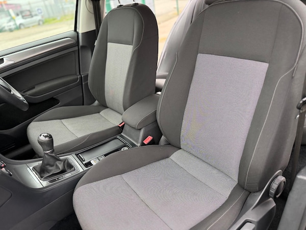Used Volkswagen Golf 2013 for sale - 76109124: Photo 65