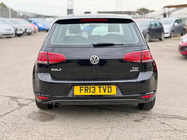 Used Volkswagen Golf 2013 for sale - 76109124: Photo 9