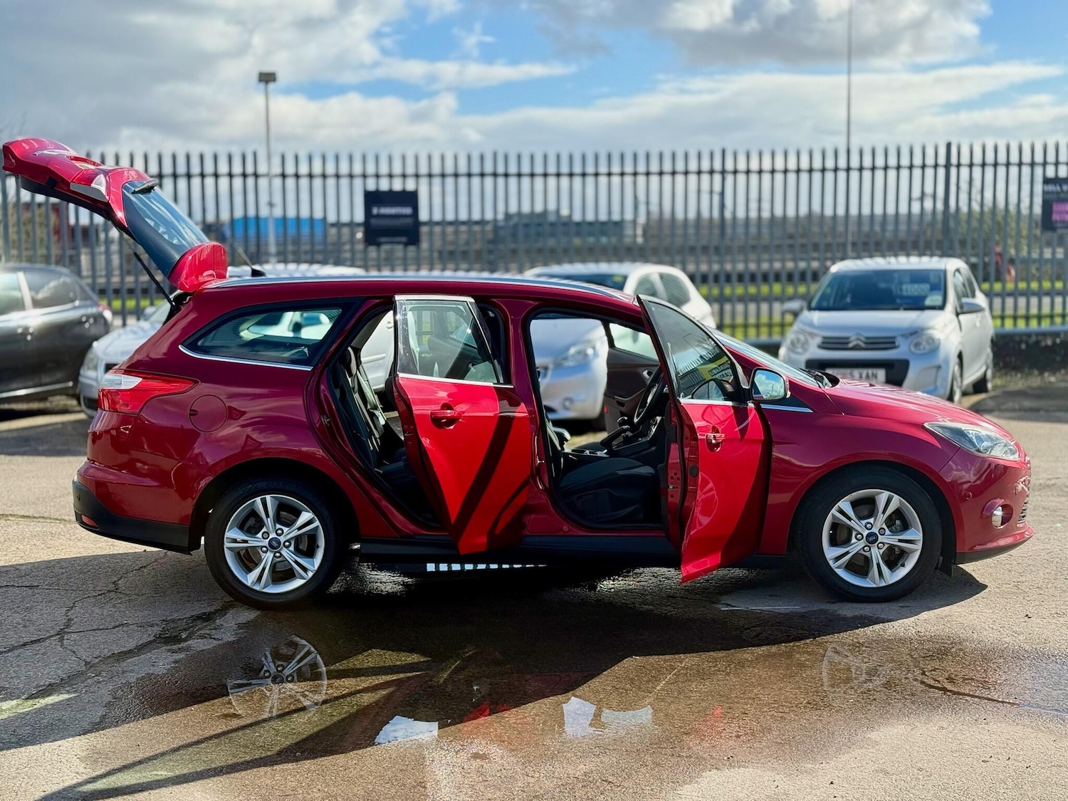 Used Ford Focus 2013 for sale - 77783699: Photo 16