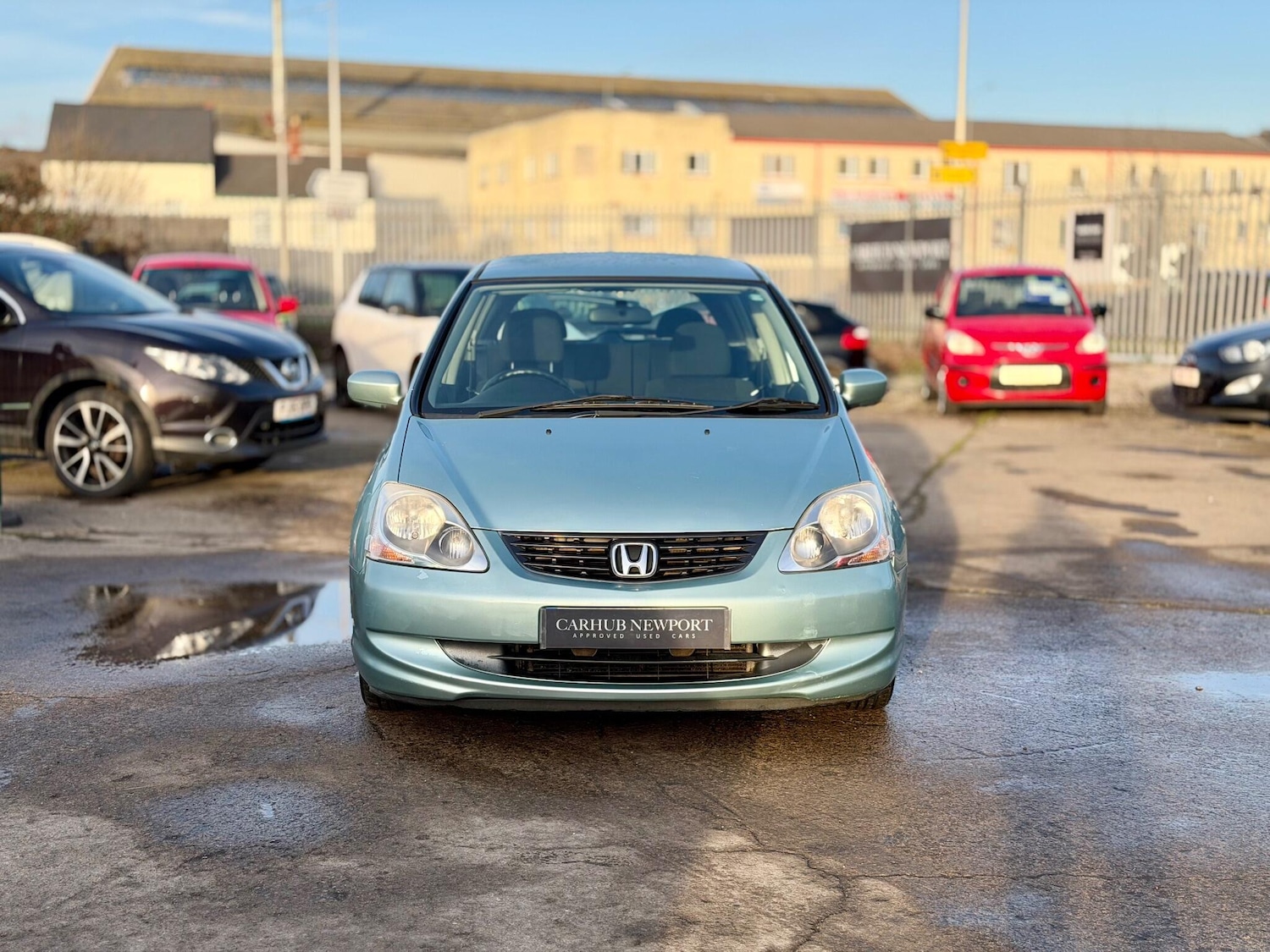 Used Honda Civic 2005 for sale - 77163419: Photo 2