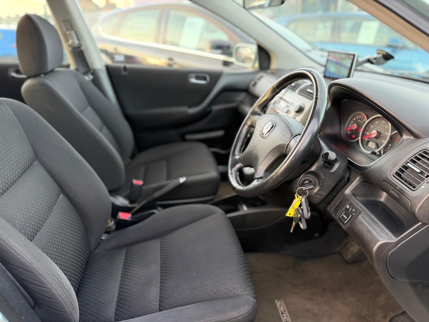 Used Honda Civic 2005 for sale - 77163419: Photo 28