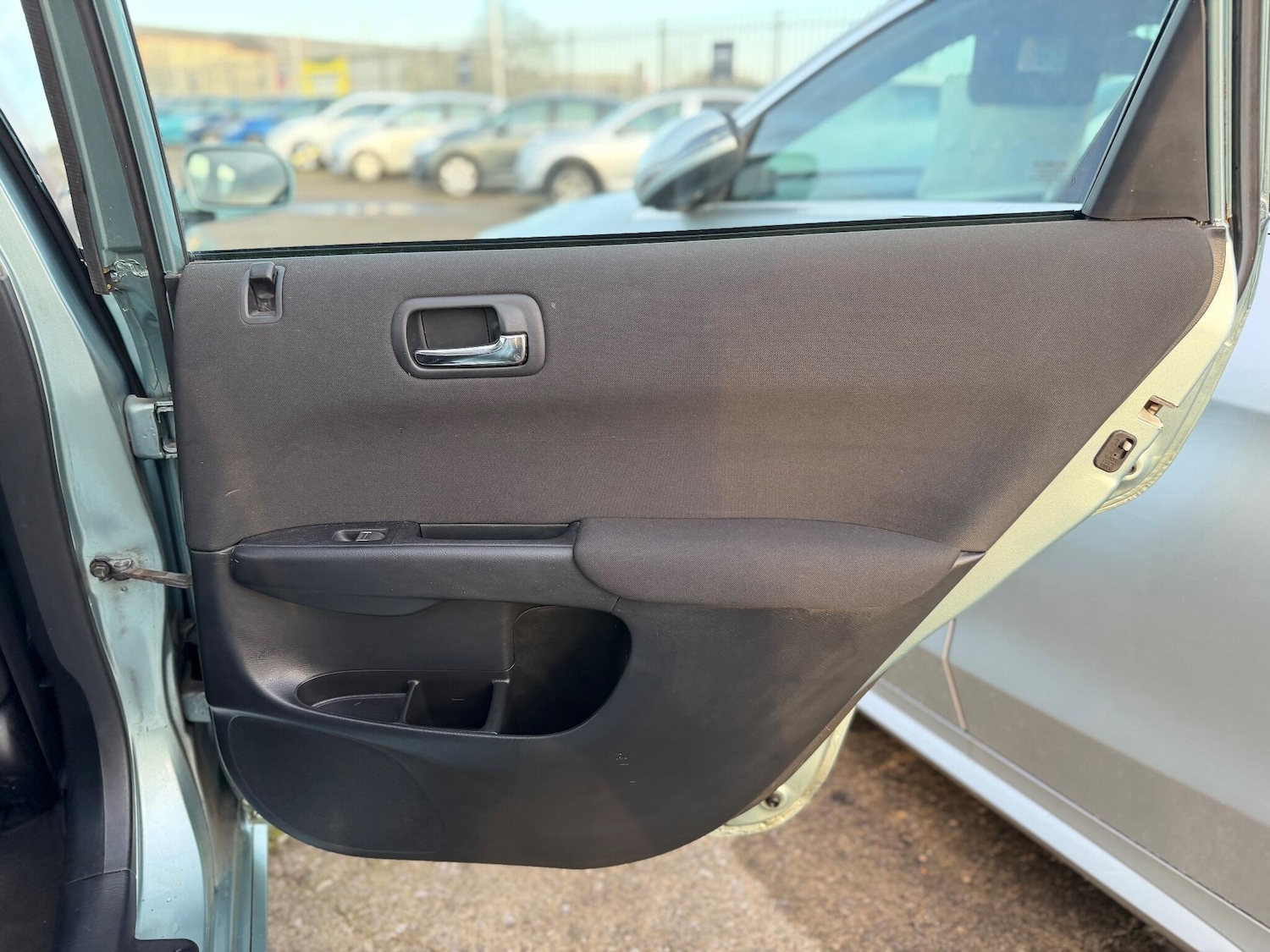 Used Honda Civic 2005 for sale - 77163419: Photo 45