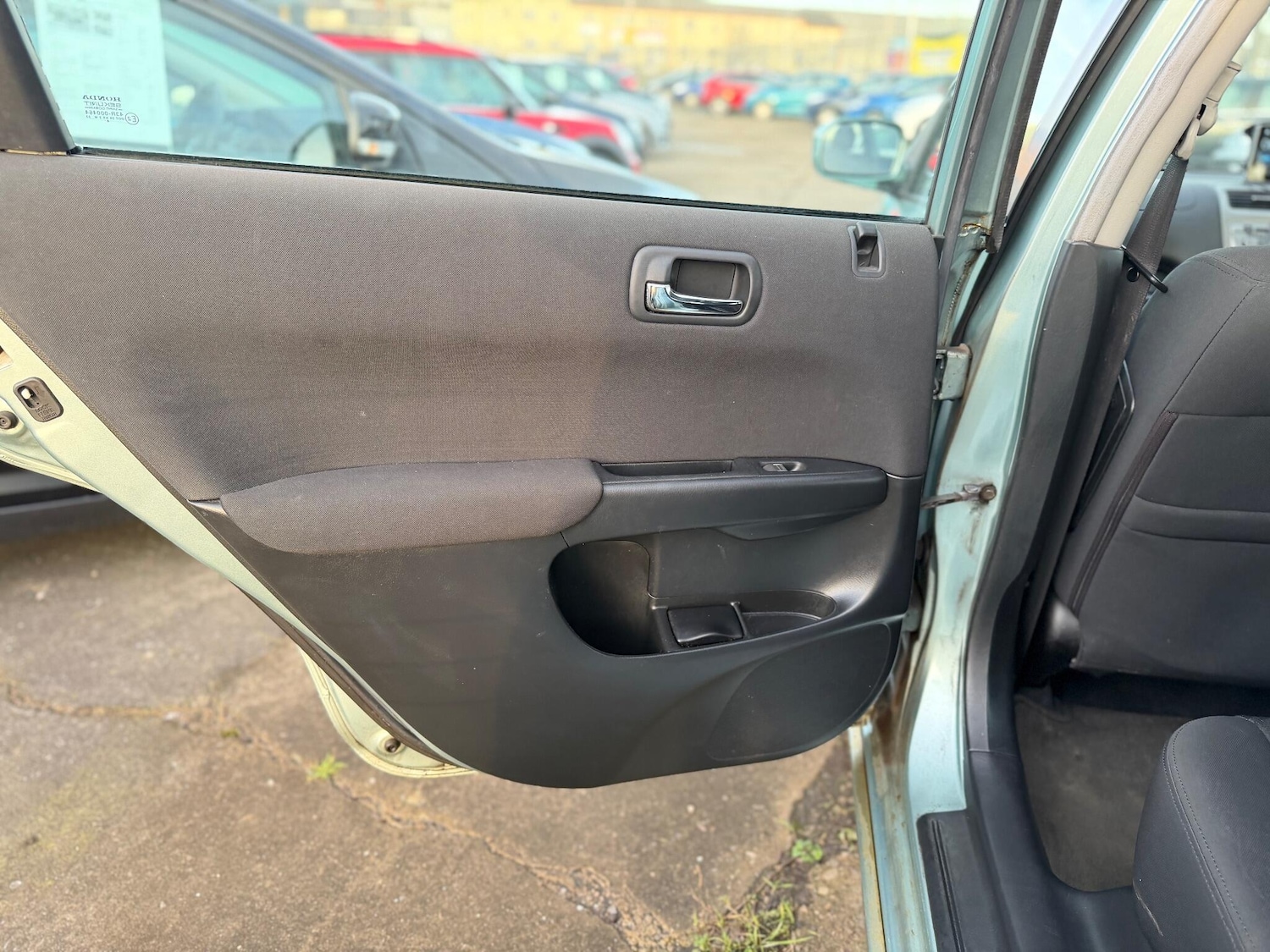 Used Honda Civic 2005 for sale - 77163419: Photo 47