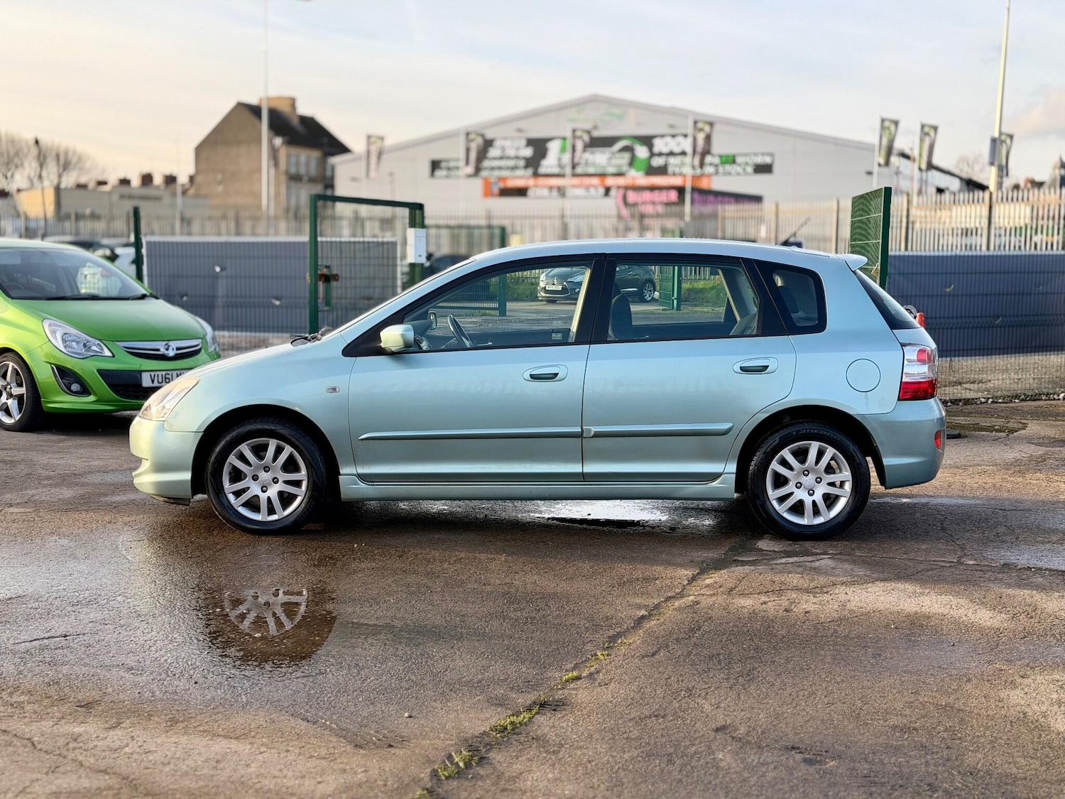 Used Honda Civic 2005 for sale - 77163419: Photo 9