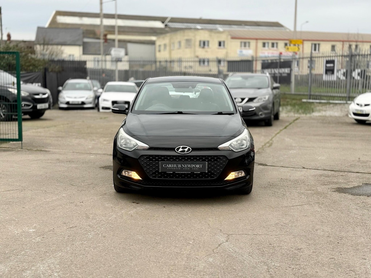 Used Hyundai i20 for sale - 77925983: Photo 2