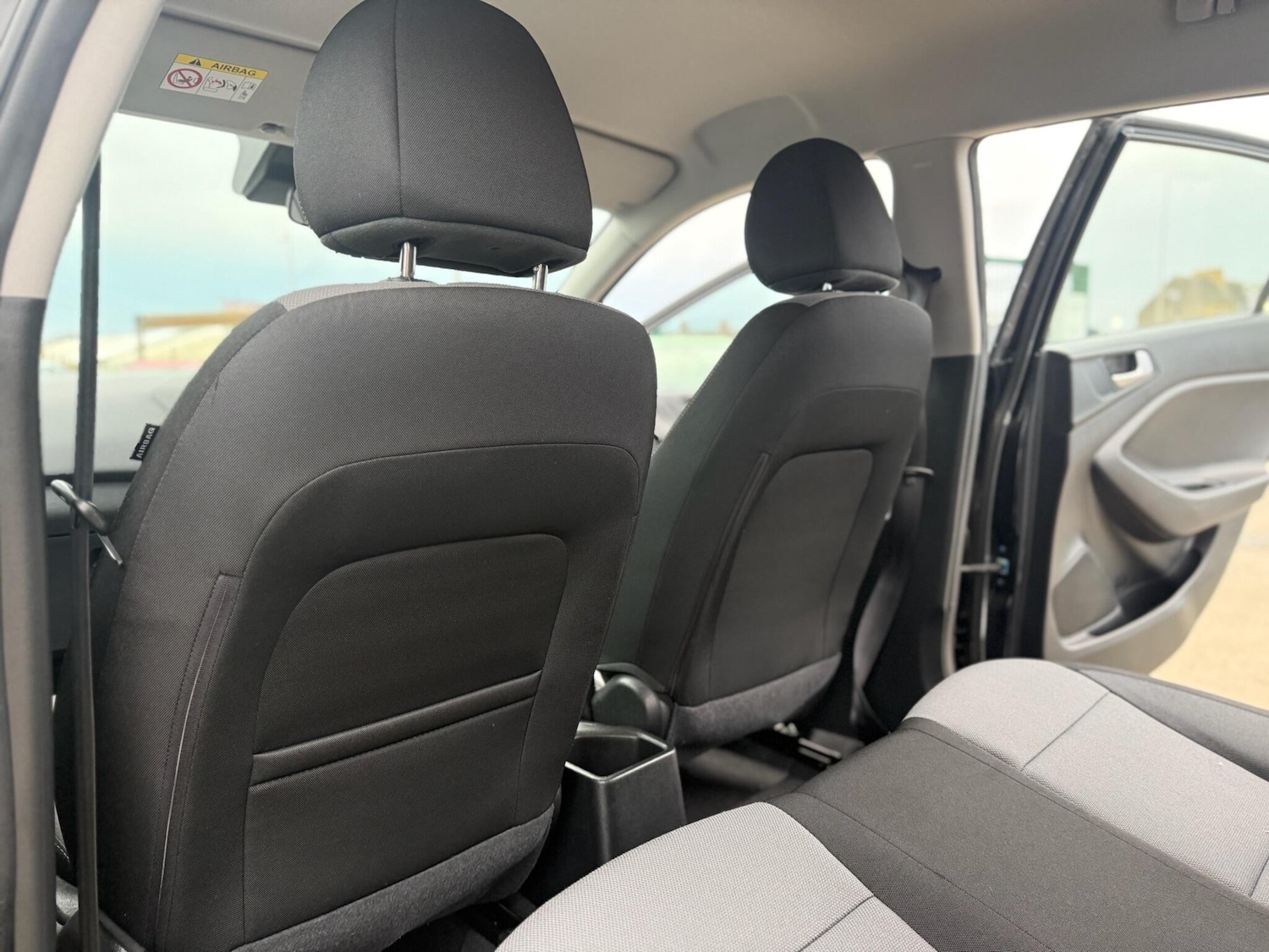 Used Hyundai i20 for sale - 77925983: Photo 34