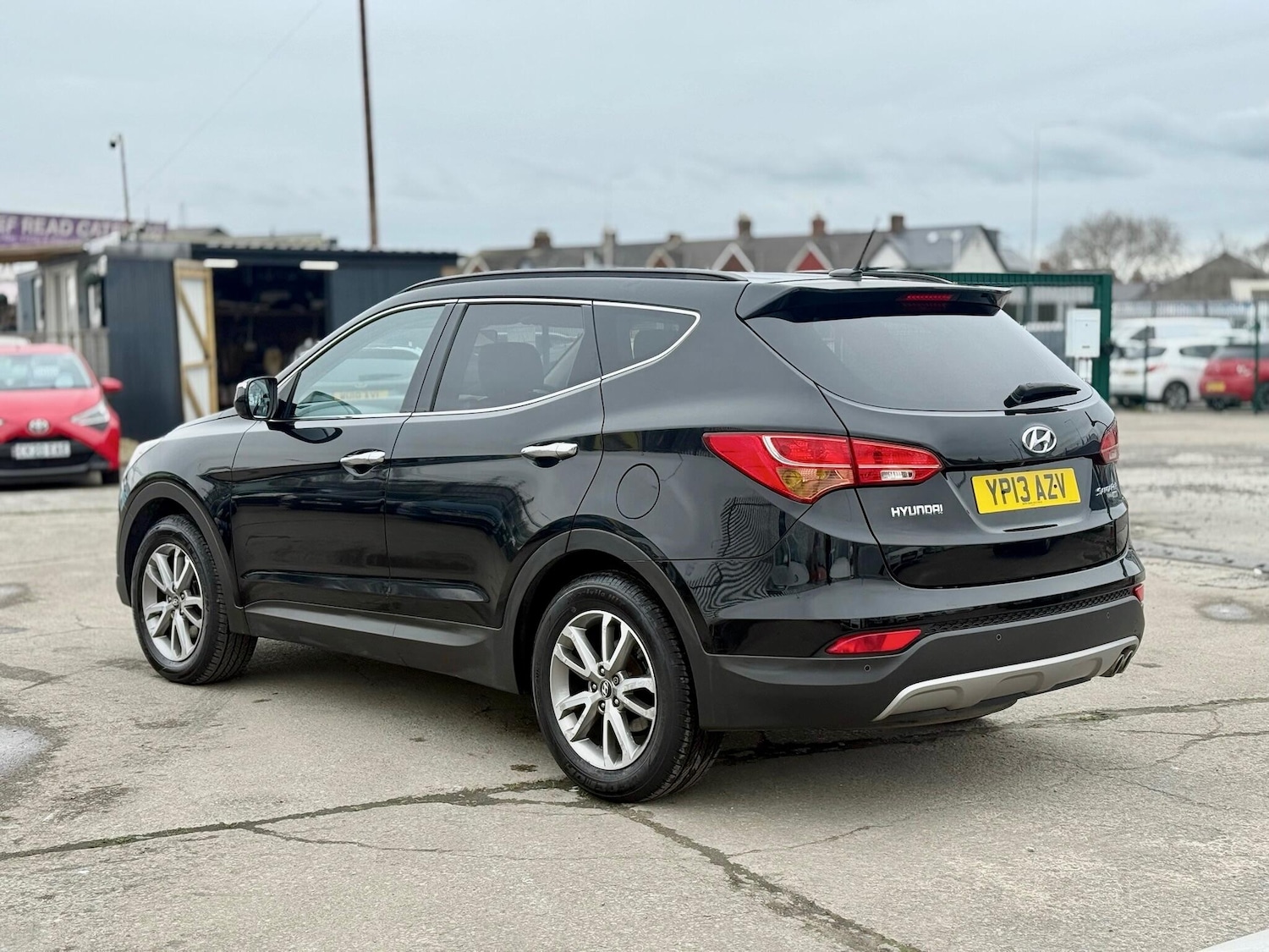 Used Hyundai Santa Fe for sale - 77825171: Photo 4