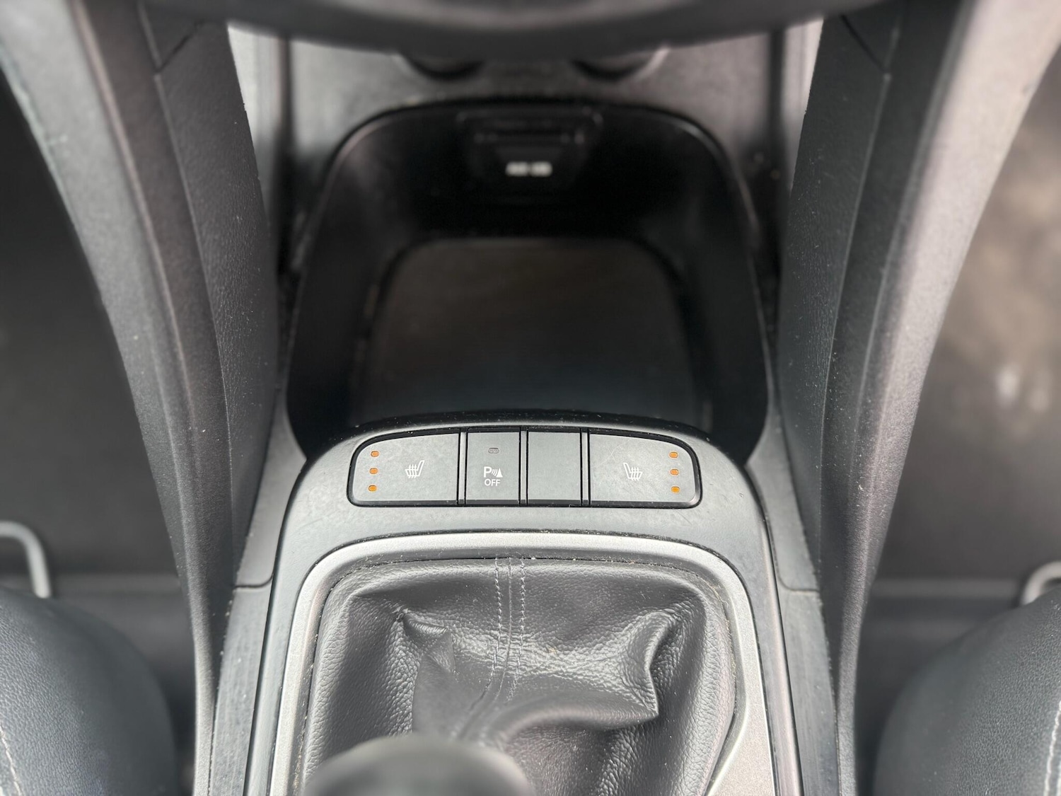 Used Hyundai Santa Fe for sale - 77825171: Photo 40