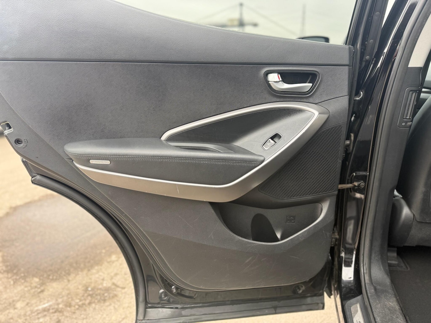 Used Hyundai Santa Fe for sale - 77825171: Photo 49