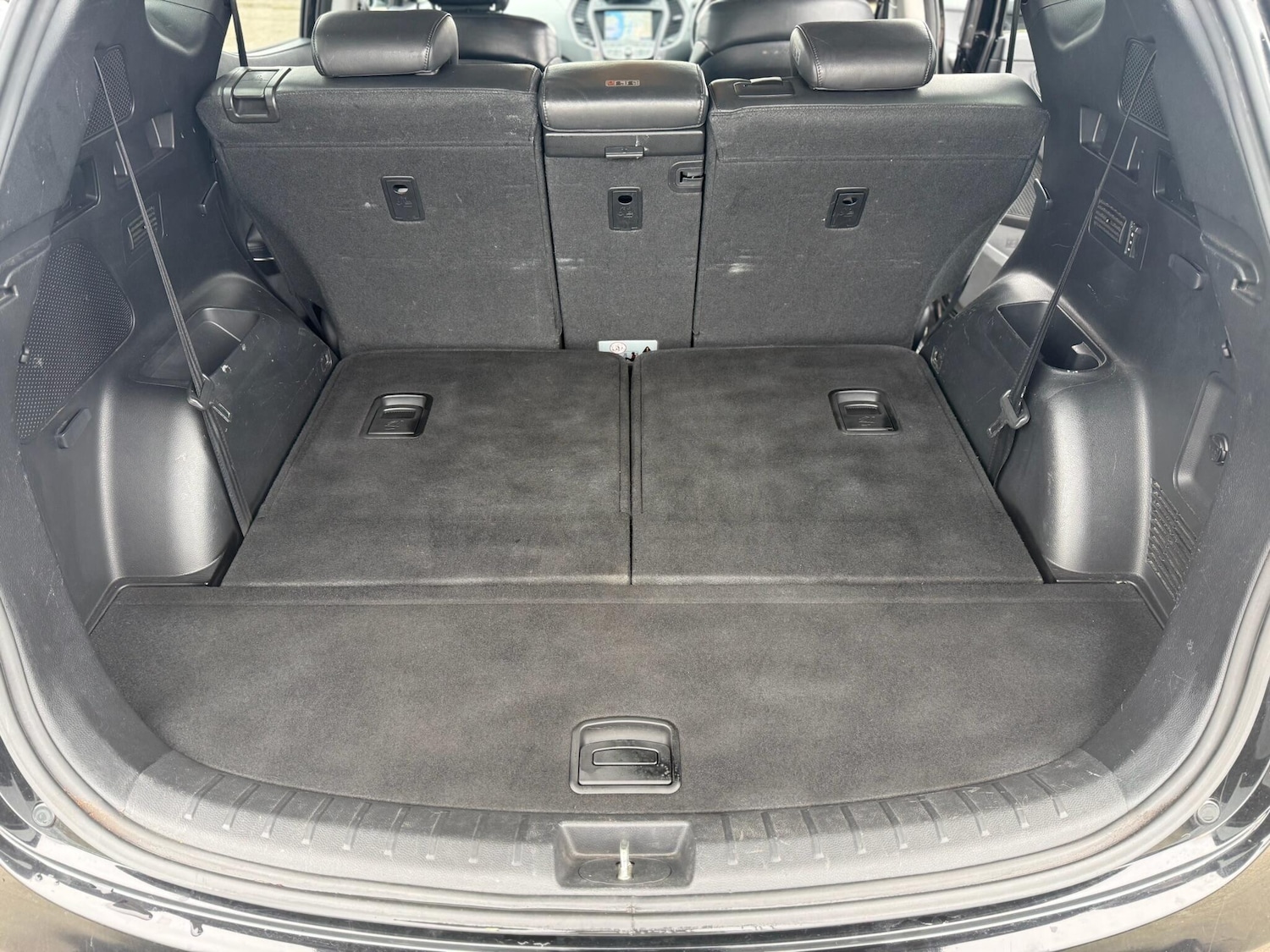 Used Hyundai Santa Fe for sale - 77825171: Photo 63