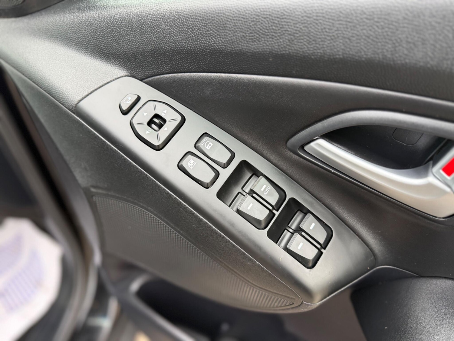 Used Hyundai Ix35 2015 for sale - 76349298: Photo 27