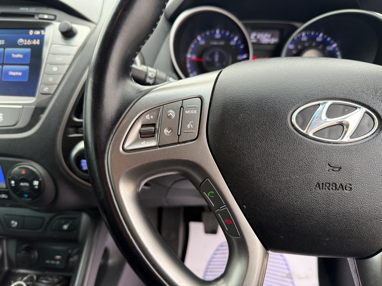 Used Hyundai Ix35 2015 for sale - 76349298: Photo 35