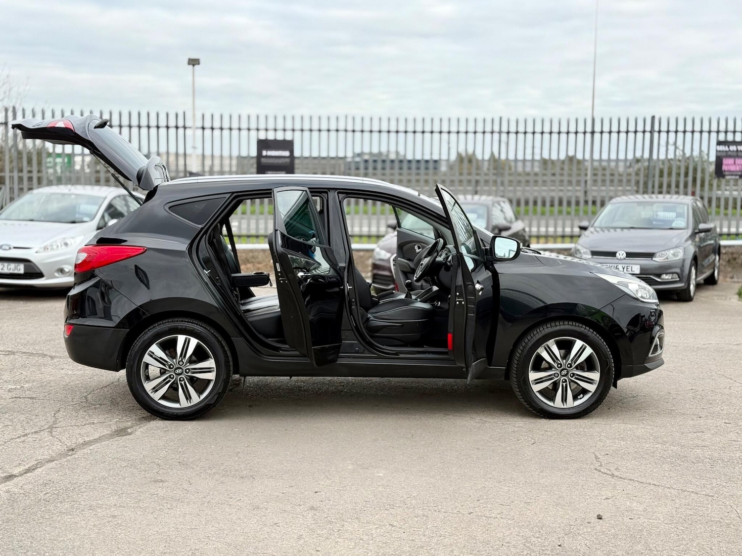 Used Hyundai Ix35 2015 for sale - 76349298: Photo 71