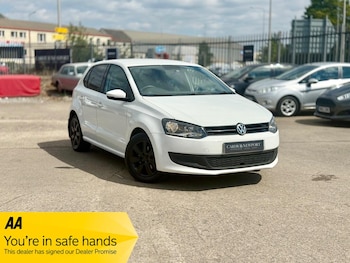 Used Volkswagen Polo 2011 for sale - 75941347: Photo