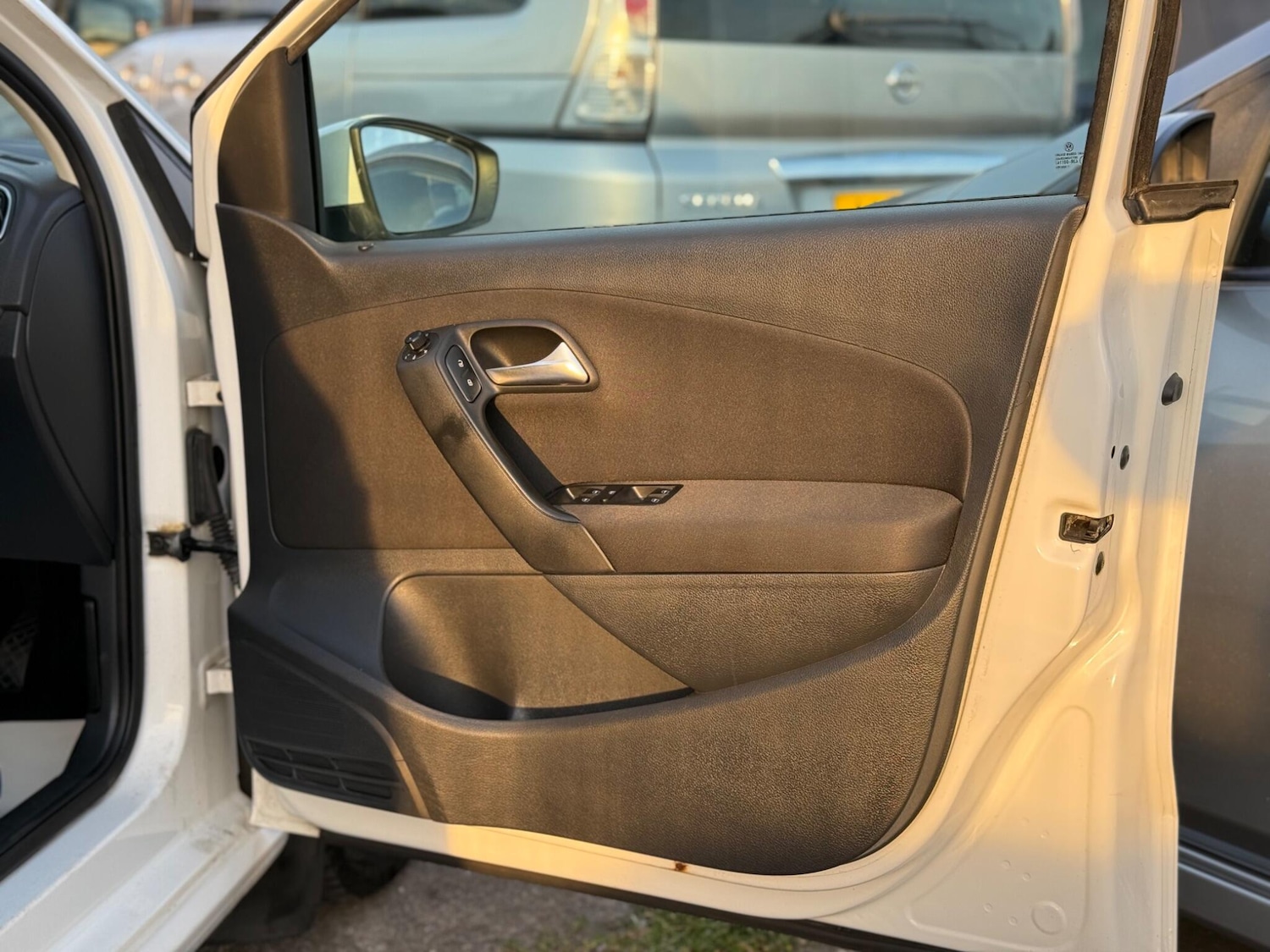 Vehicle 29