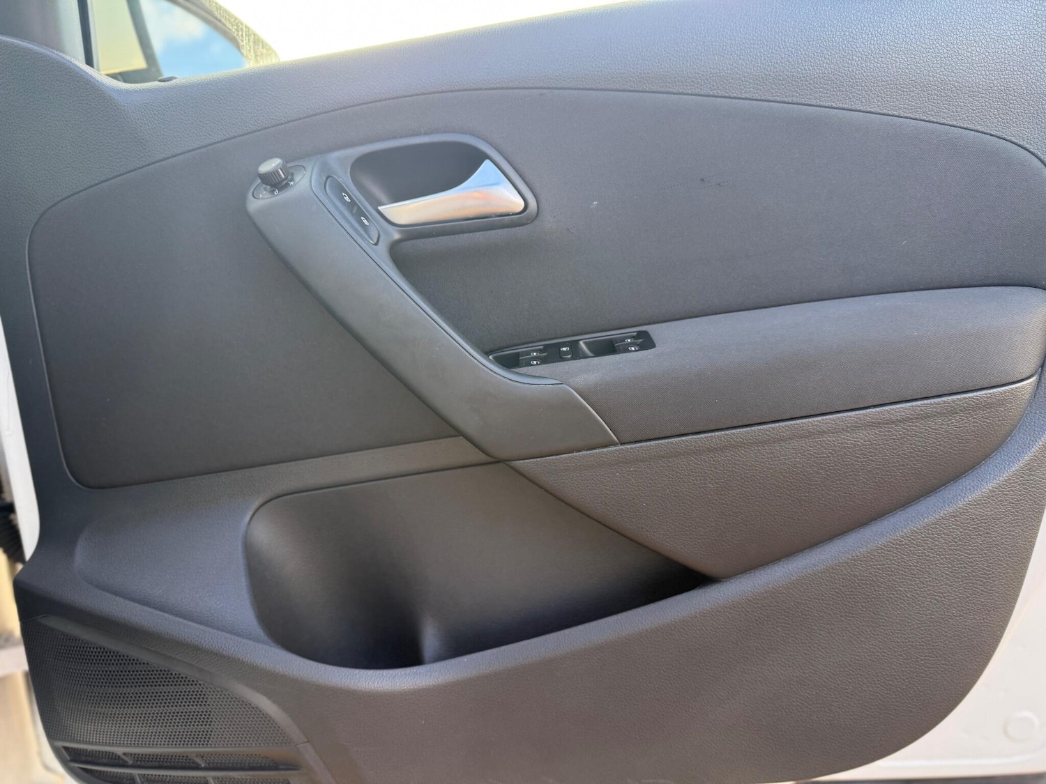 Used Volkswagen Polo for sale - 77242382: Photo 19