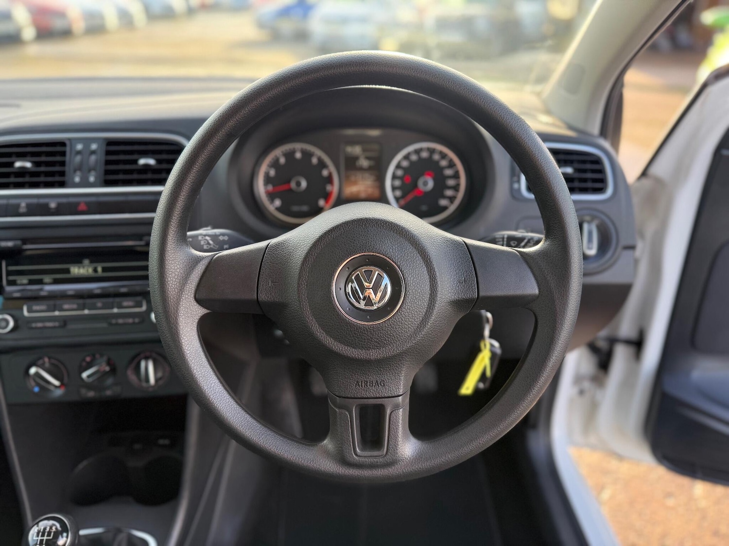 Used Volkswagen Polo for sale - 77242382: Photo 28