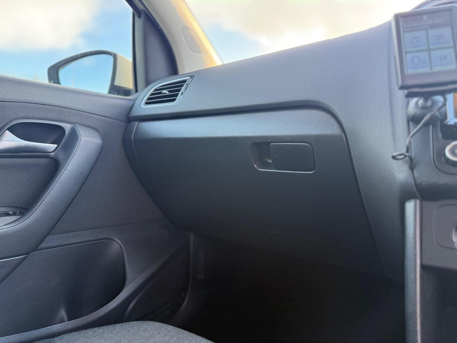 Used Volkswagen Polo for sale - 77242382: Photo 39