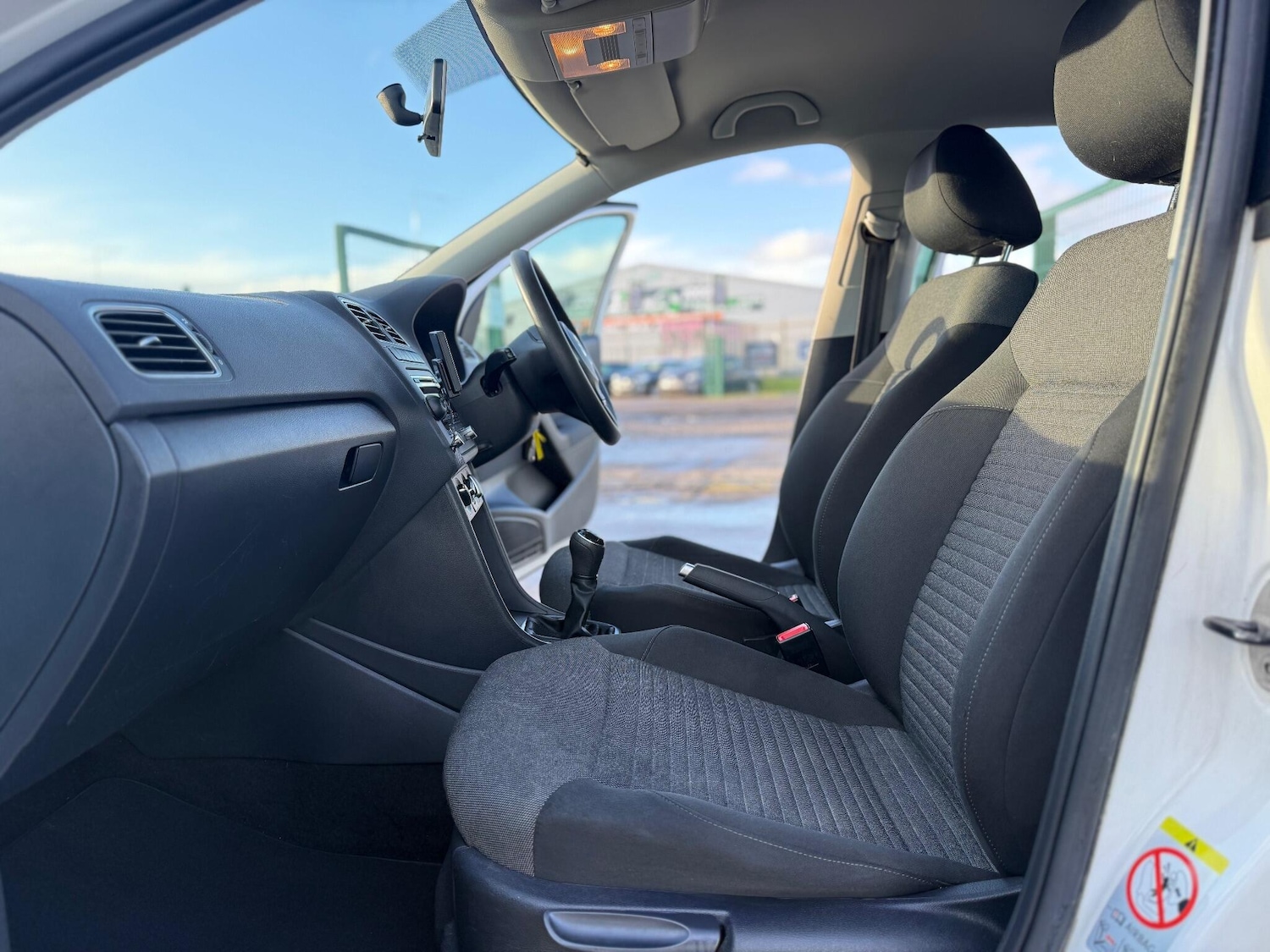 Used Volkswagen Polo for sale - 77242382: Photo 62