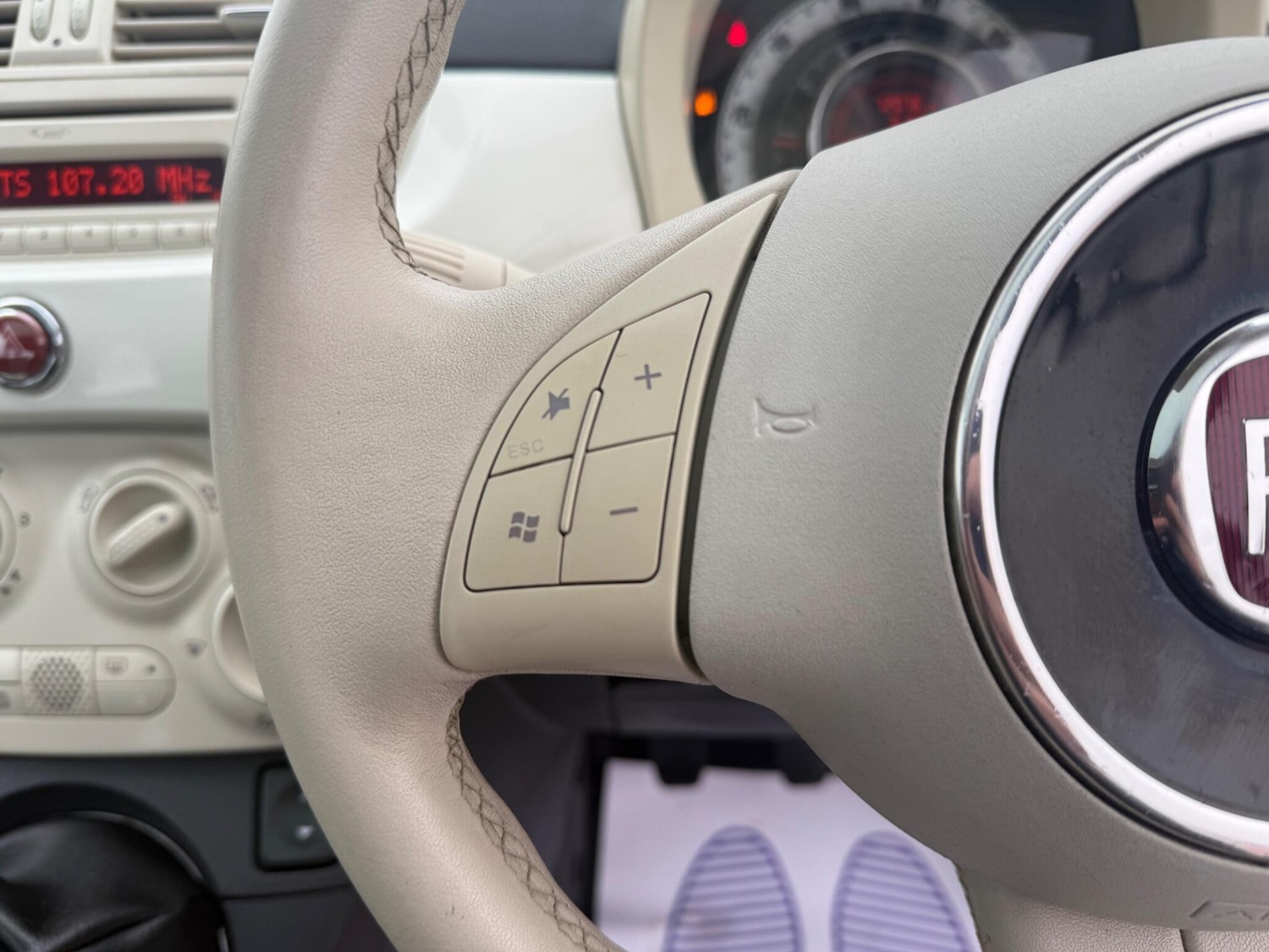 Used Fiat 500 for sale - 76995395: Photo 34