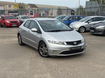 Used Honda Civic 2010 for sale - 75531947: Photo