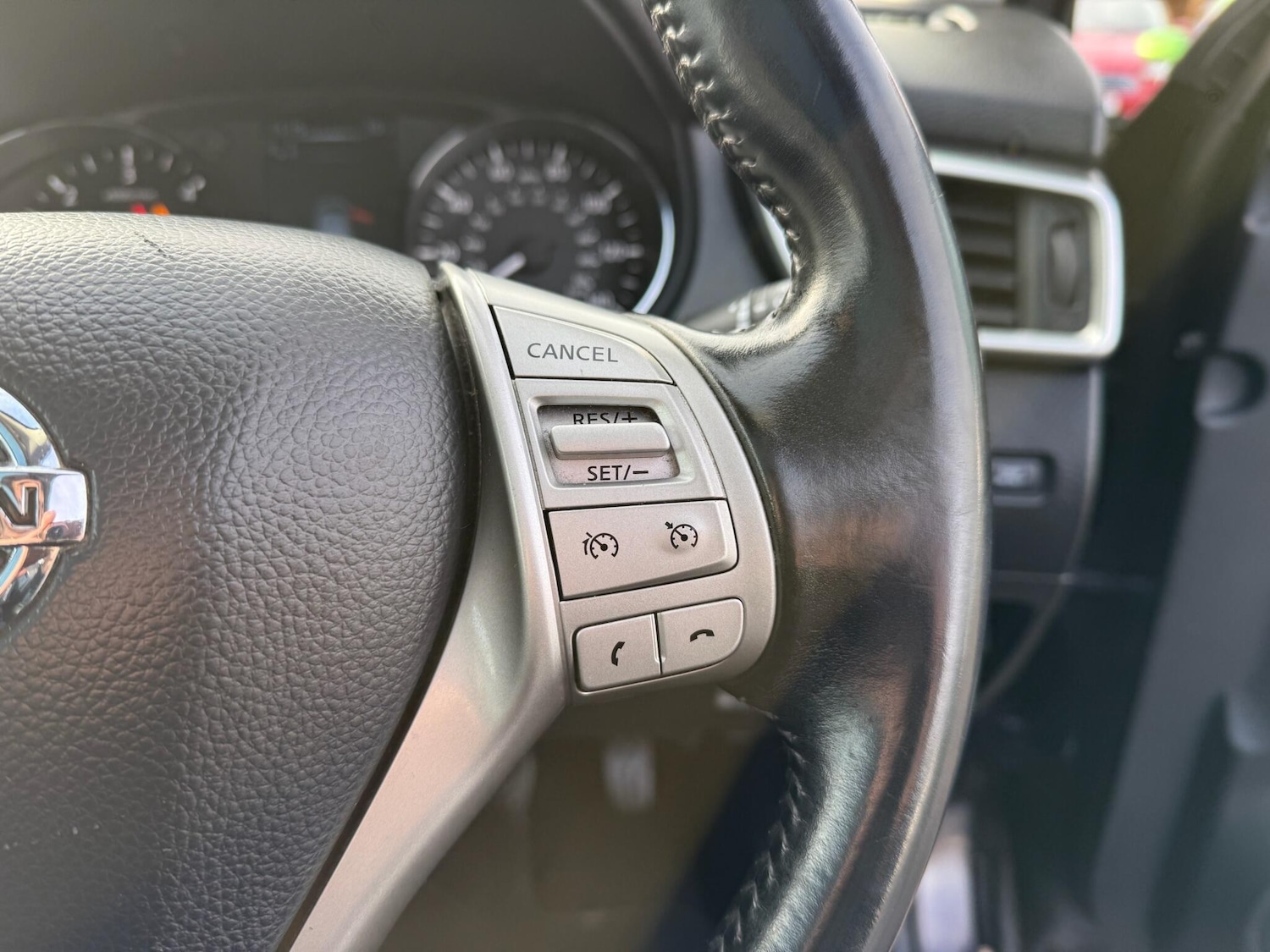 Used Nissan Qashqai for sale - 77175437: Photo 42