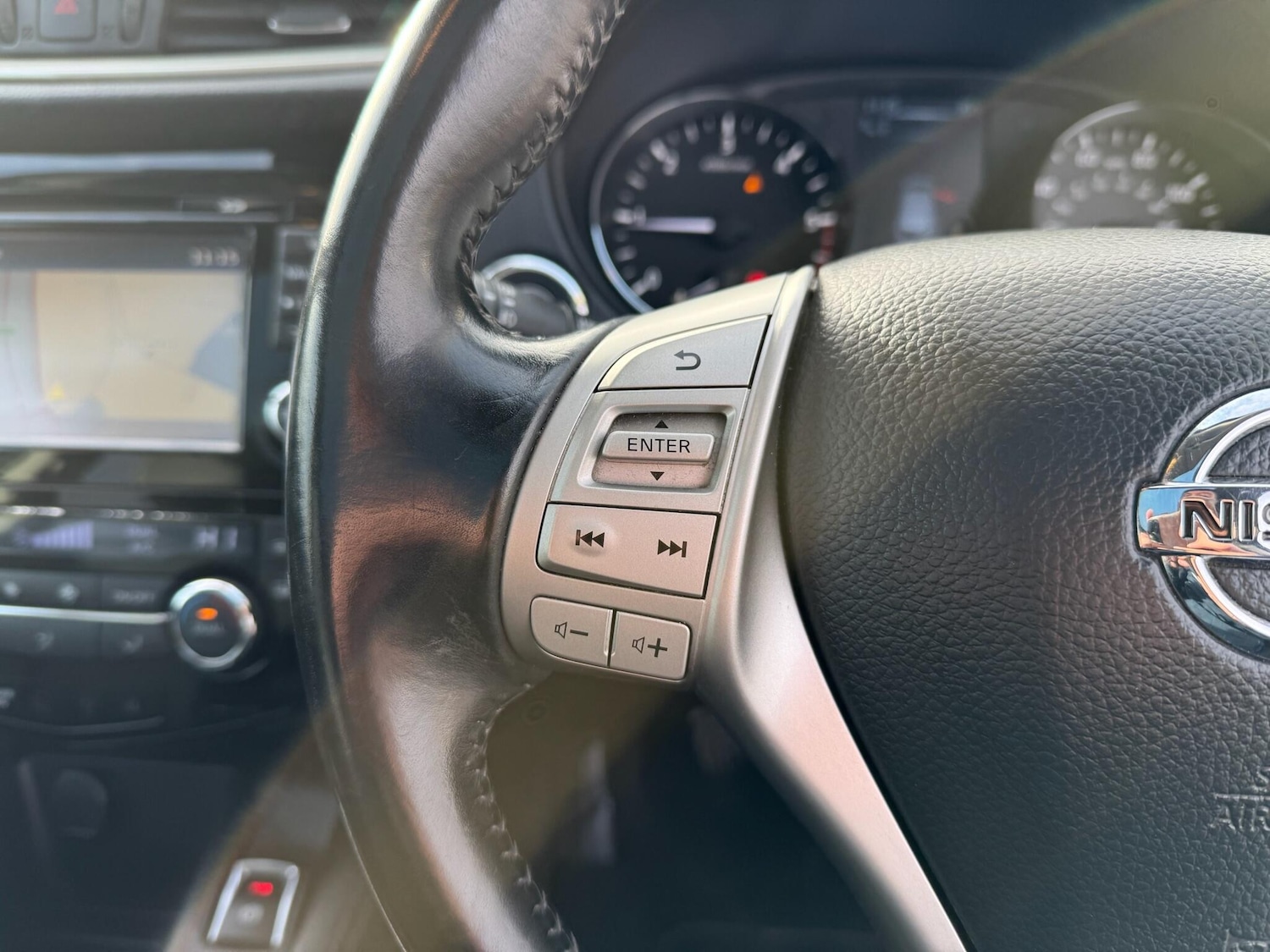 Used Nissan Qashqai for sale - 77175437: Photo 43